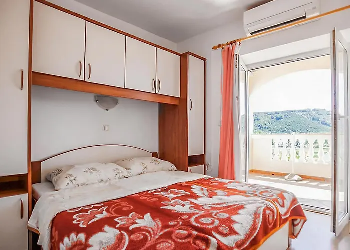 Amazing In With House Sea View Appartamento Lopar